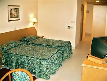 Karanne Hotel